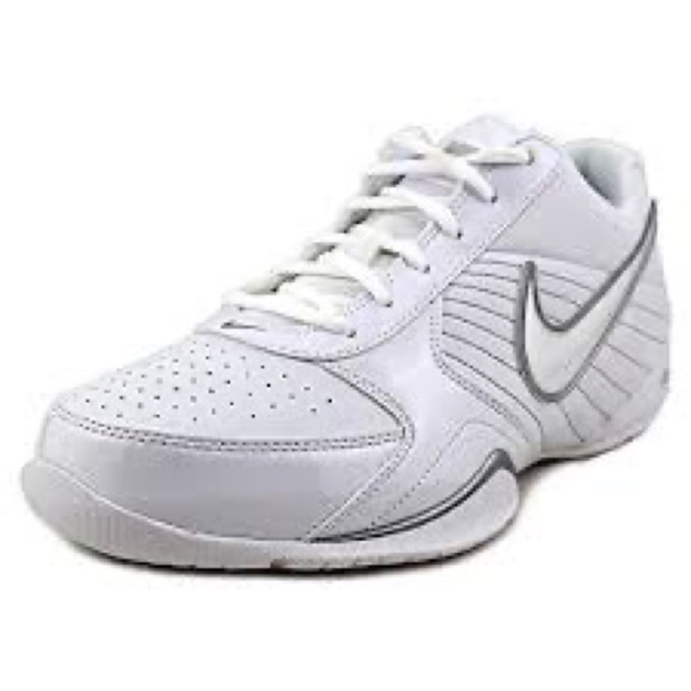 Nike Air Baseline Low White Leather Basketball Shoes